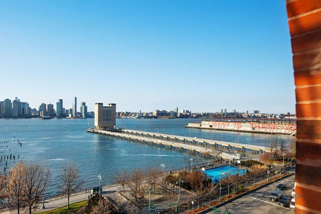 288 West Street, Unit PH Manhattan, NY 10013 - Photo 4 of 19 a view of a water fountain and an ocean