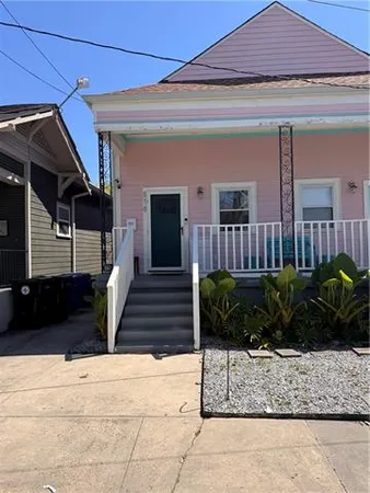 $1,600 | 516 South Telemachus Street, New Orleans, LA 70119