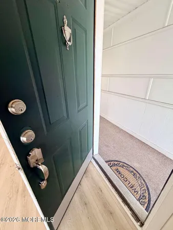 $400,000 | 24 Players Circle, Tinton Falls, NJ 07724