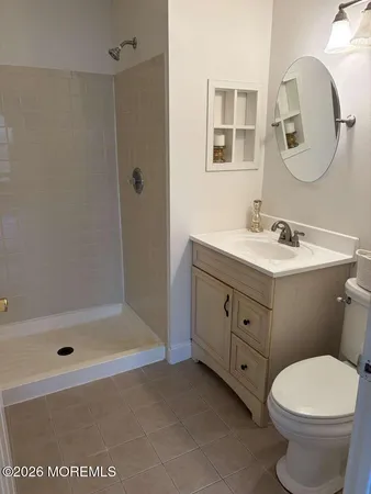 $400,000 | 24 Players Circle, Tinton Falls, NJ 07724