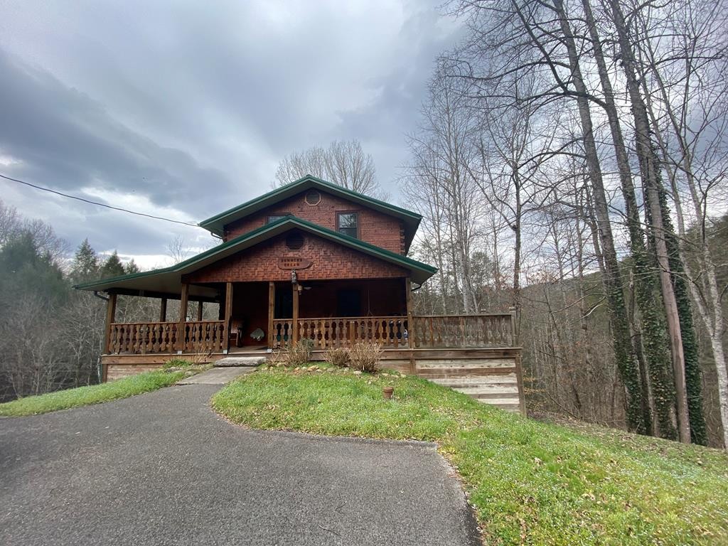 2140 Ridgecrest Loop Lane Sevierville, TN 37876 - Photo 1 of 35 Gallery Image 1