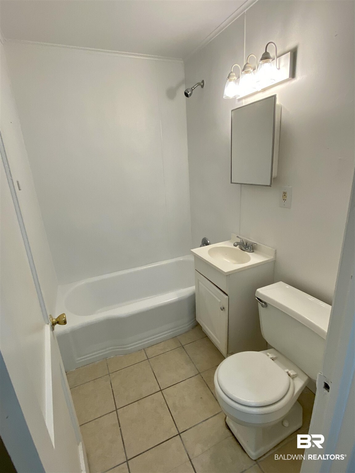 2303 Emogene Street Mobile, AL 36606 - Photo 5 of 10