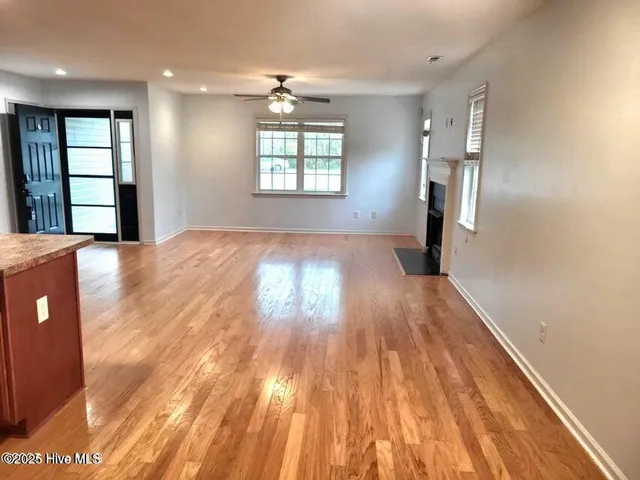 $1,800 | 1003 Summerfield Court, Jacksonville, NC 28546