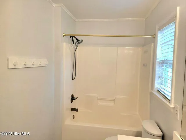 $1,800 | 1003 Summerfield Court, Jacksonville, NC 28546