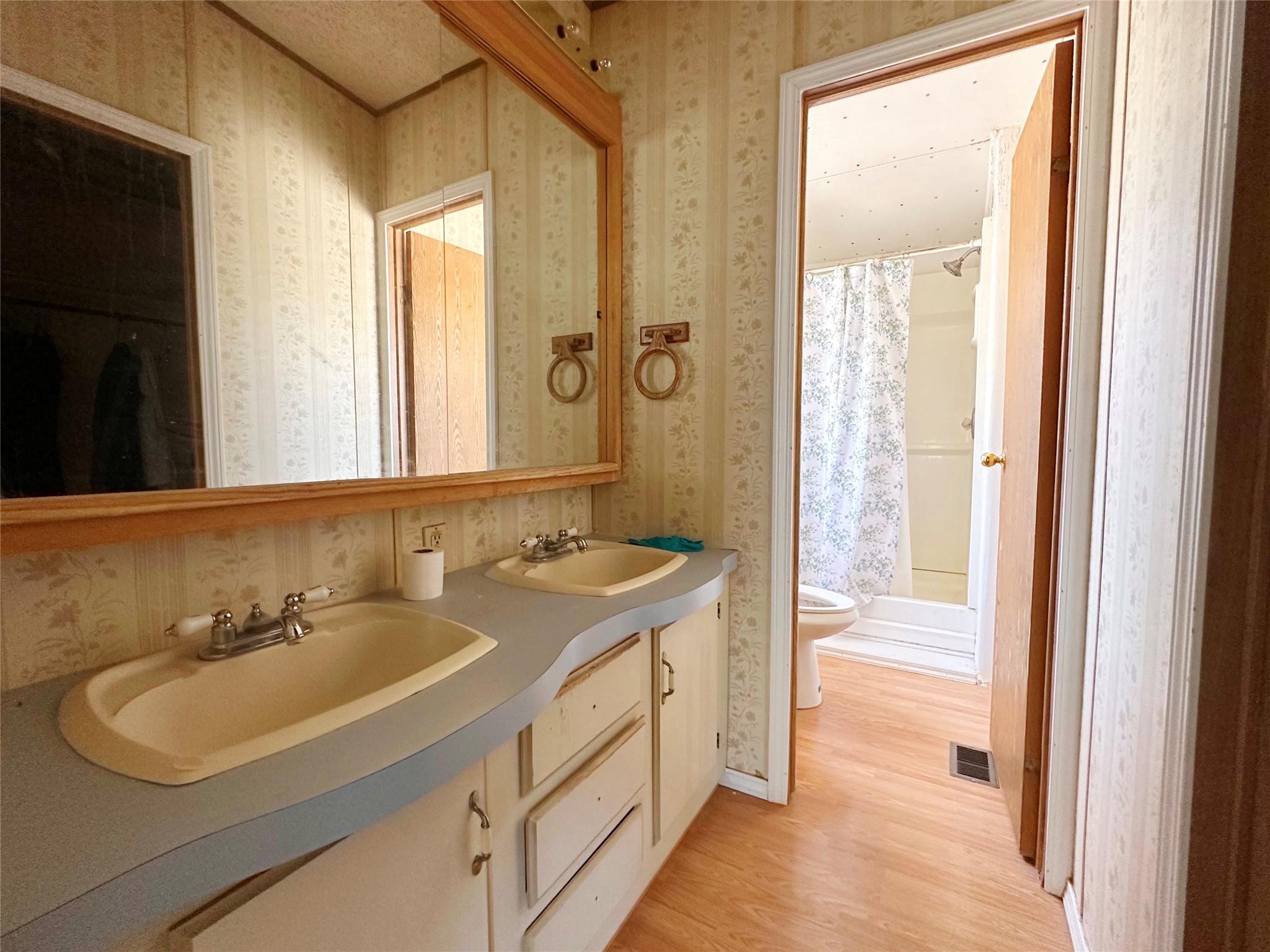 53 County Rd B44C Pecos, NM 87552 - Photo 11 of 51