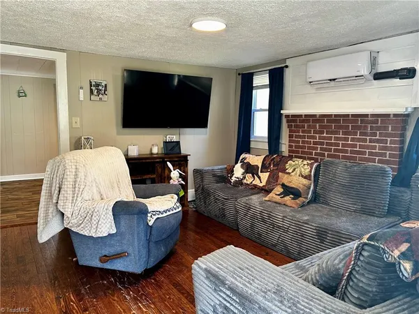 $172,500 | 1408 Essex Place Southwest, Lenoir, NC 28645