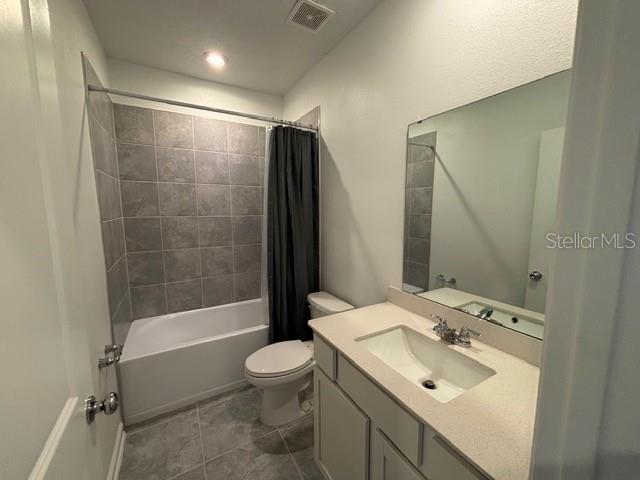 2533 Skyline Loop Kissimmee, FL 34758 - Photo 15 of 21