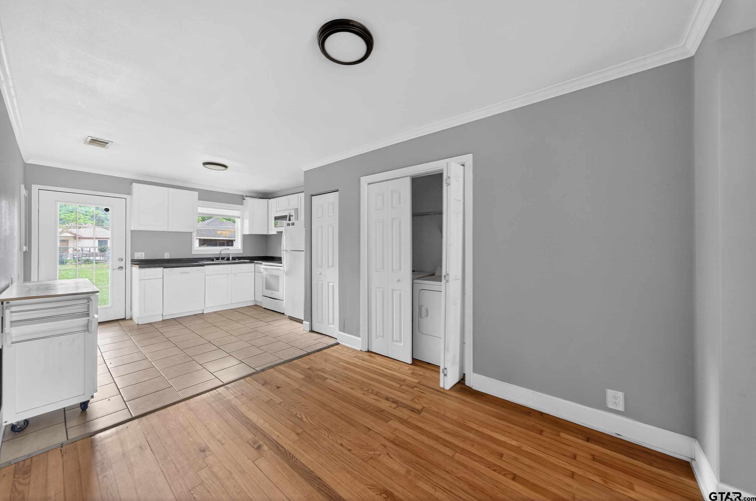 1227 Augusta Avenue Tyler, TX 75701 - Photo 5 of 29
