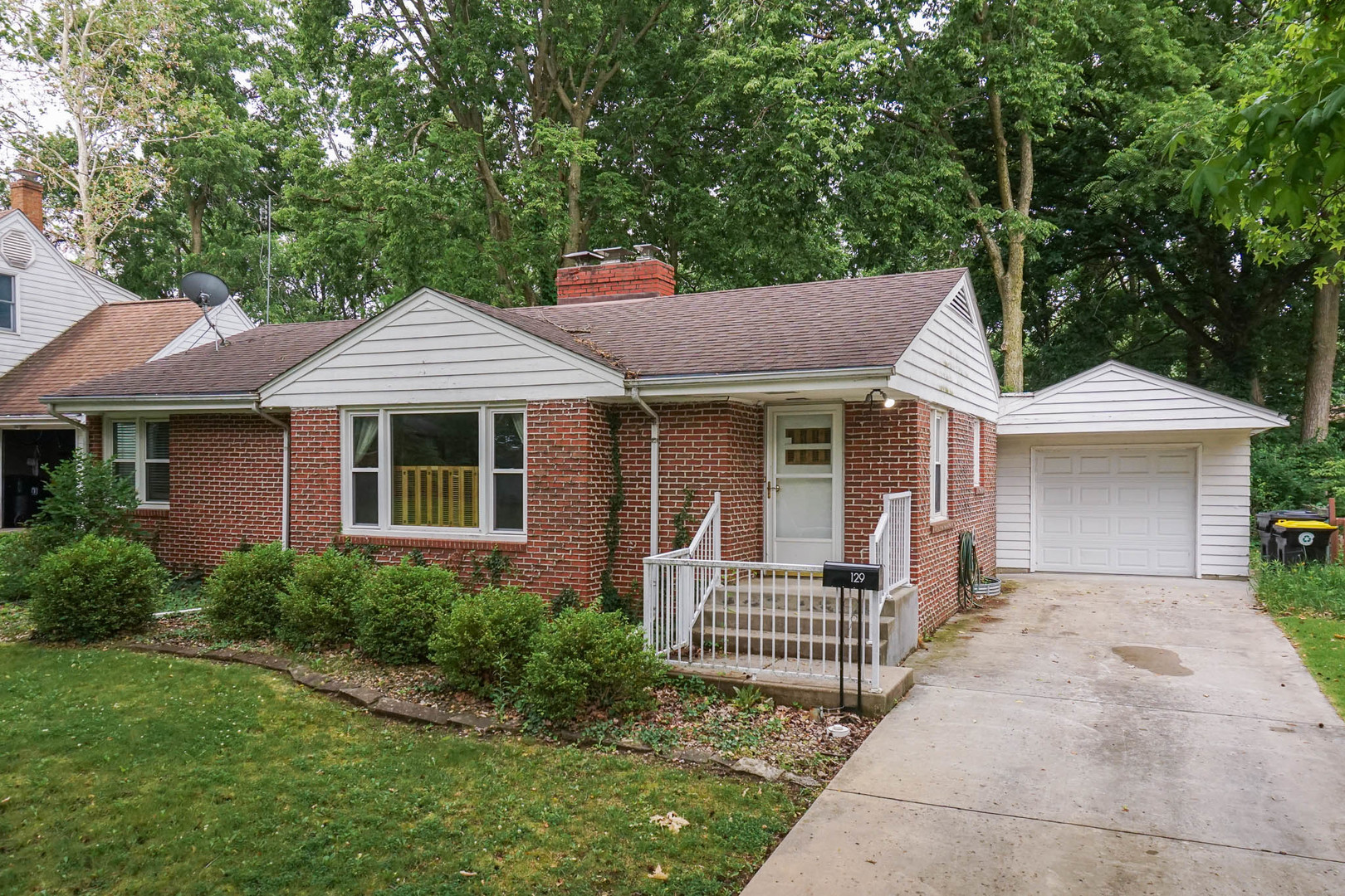 129 Eastview Drive Normal, IL 61761 - Photo 31 of 38