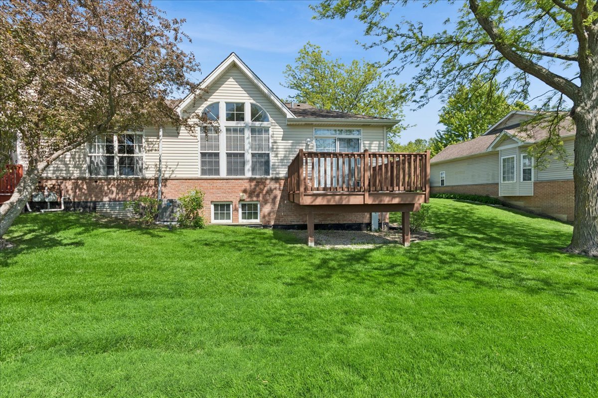 16766 South Sunset Ridge Court Lockport, IL 60441 - Photo 3 of 22