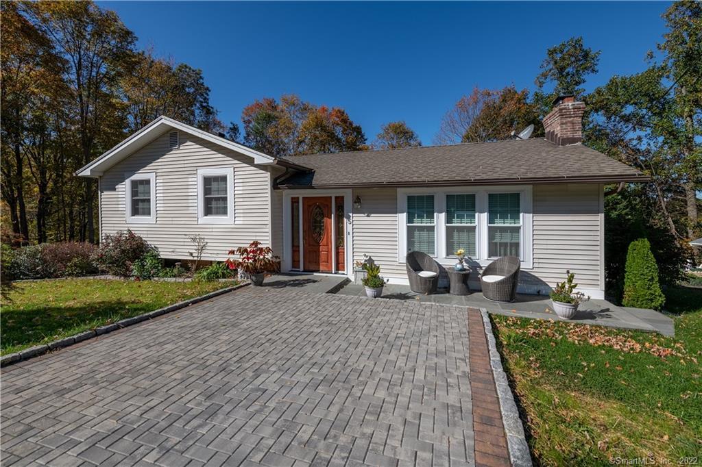 5 Maria Hotchkiss Road Prospect, CT 06712 - Photo 1 of 1