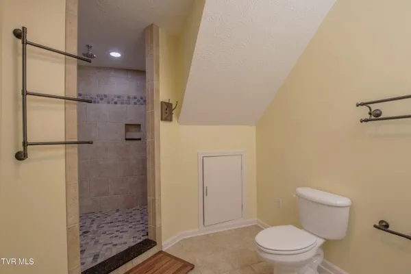 $394,500 | 16297 Greenevers Court, Abingdon, VA 24210