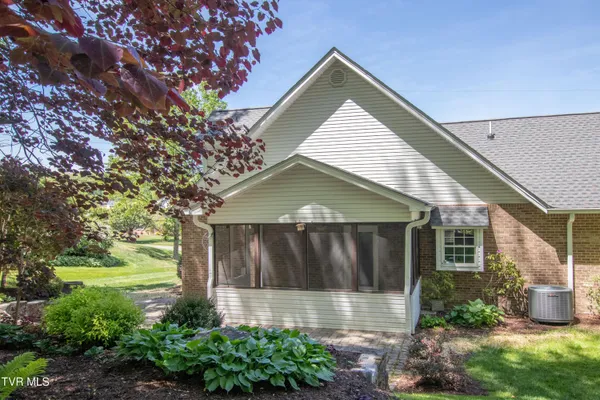 $394,500 | 16297 Greenevers Court, Abingdon, VA 24210