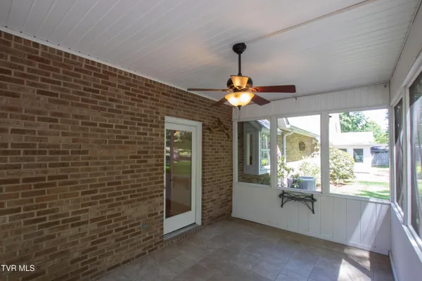 $394,500 | 16297 Greenevers Court, Abingdon, VA 24210