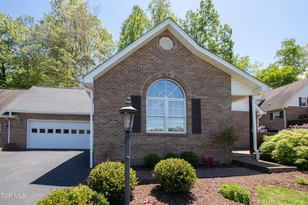$394,500 | 16297 Greenevers Court, Abingdon, VA 24210