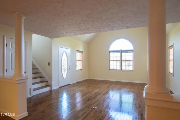$394,500 | 16297 Greenevers Court, Abingdon, VA 24210