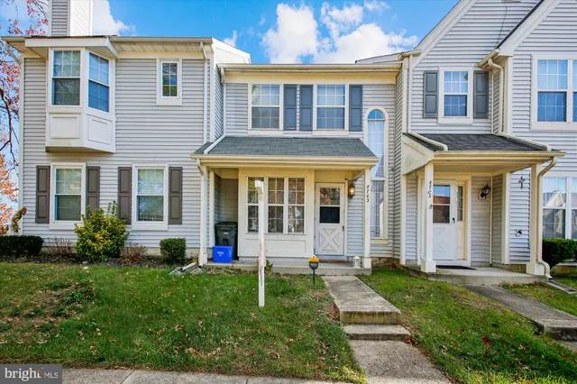 $460,000 | 8703 Village Green Court, Alexandria, VA 22309