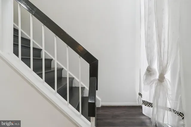 $450,000 | 8703 Village Green Court, Alexandria, VA 22309