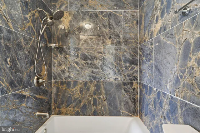 $450,000 | 8703 Village Green Court, Alexandria, VA 22309