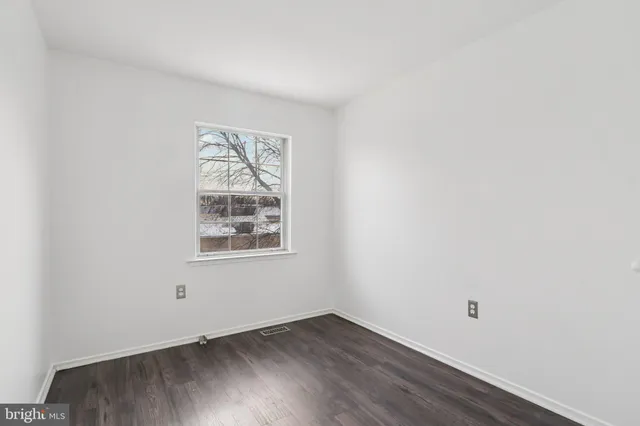 $450,000 | 8703 Village Green Court, Alexandria, VA 22309