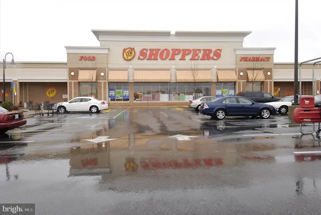 $450,000 | 8703 Village Green Court, Alexandria, VA 22309