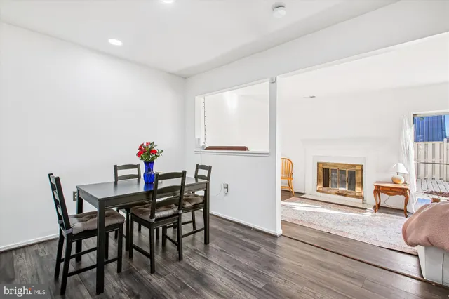 $460,000 | 8703 Village Green Court, Alexandria, VA 22309