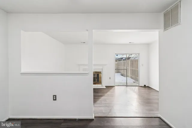 $450,000 | 8703 Village Green Court, Alexandria, VA 22309