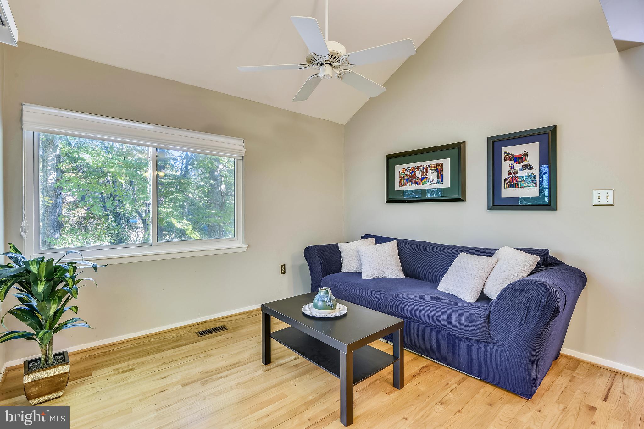 11966 Greywing Court Reston, VA 20191 - Photo 21 of 79 Family Room