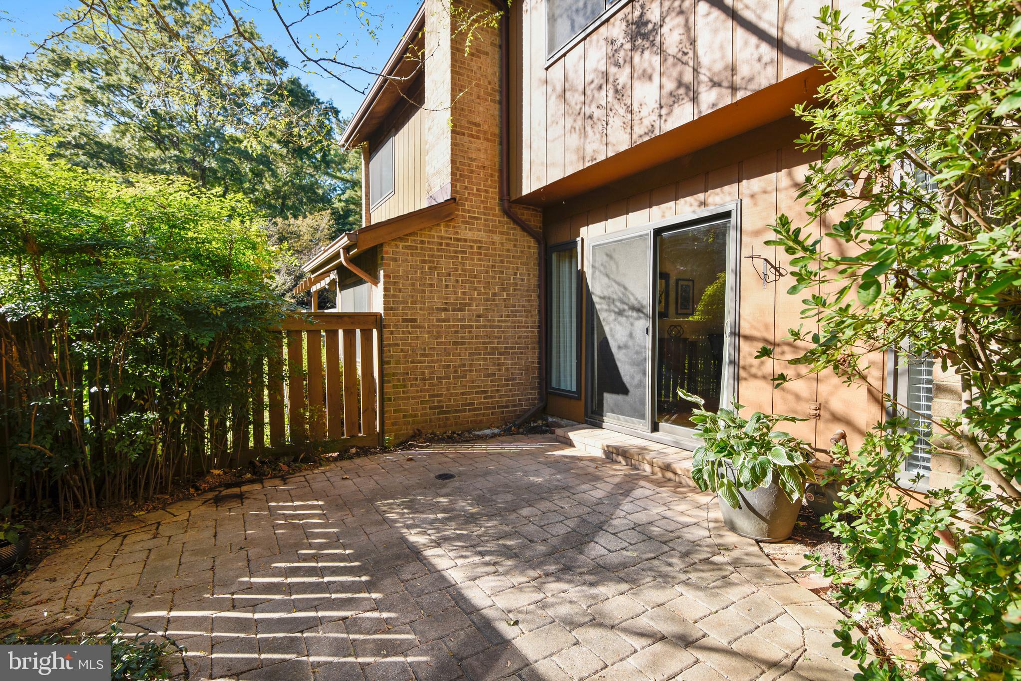 11966 Greywing Court Reston, VA 20191 - Photo 9 of 79 Gallery Image 9
