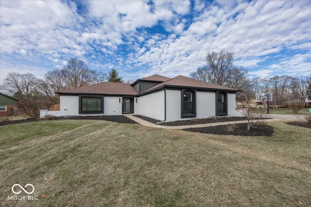 $469,000 | 5940 Cape Cod Court, Indianapolis, IN 46250