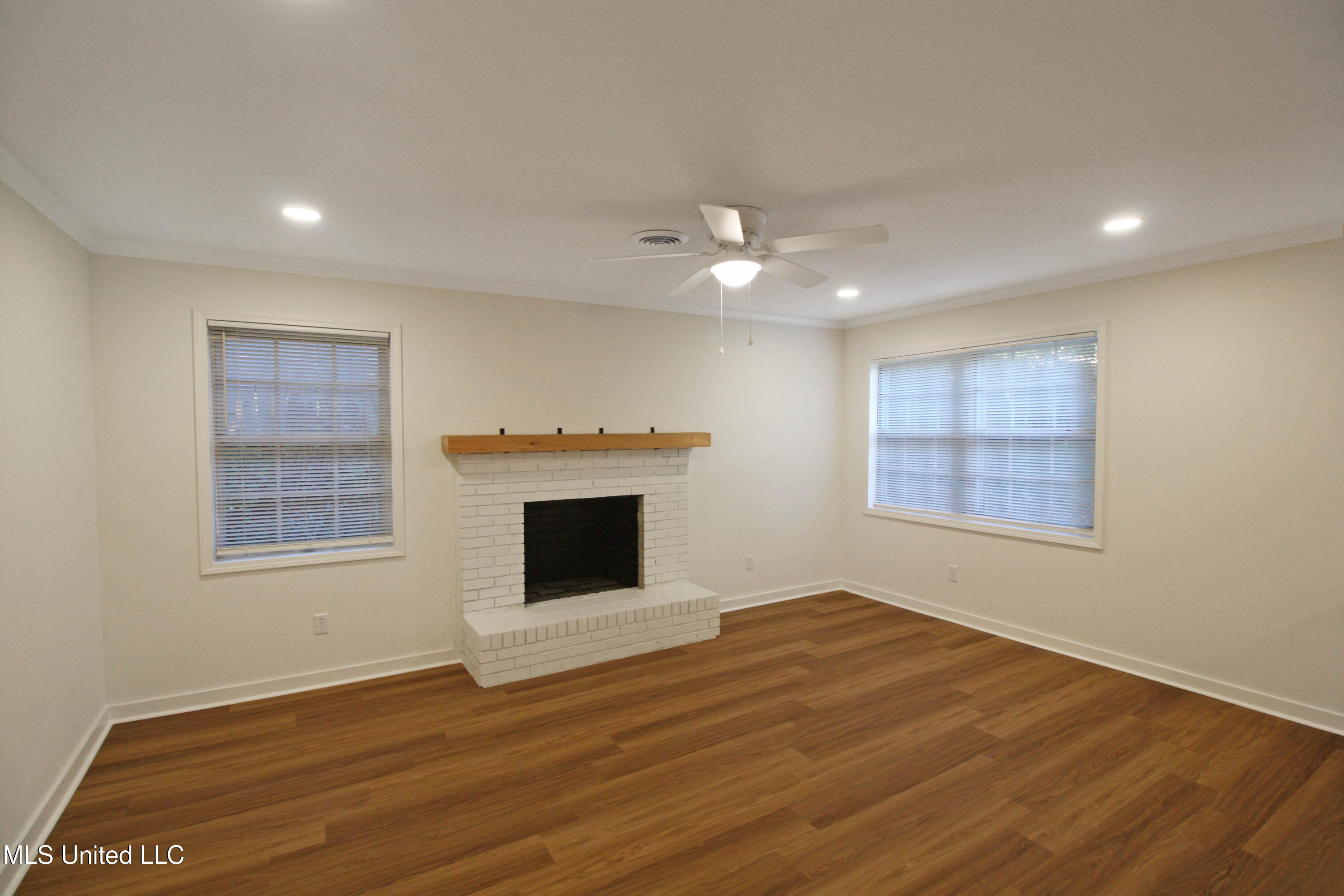 703 Lindale Street Clinton, MS 39056 - Photo 13 of 30 IMG_9164