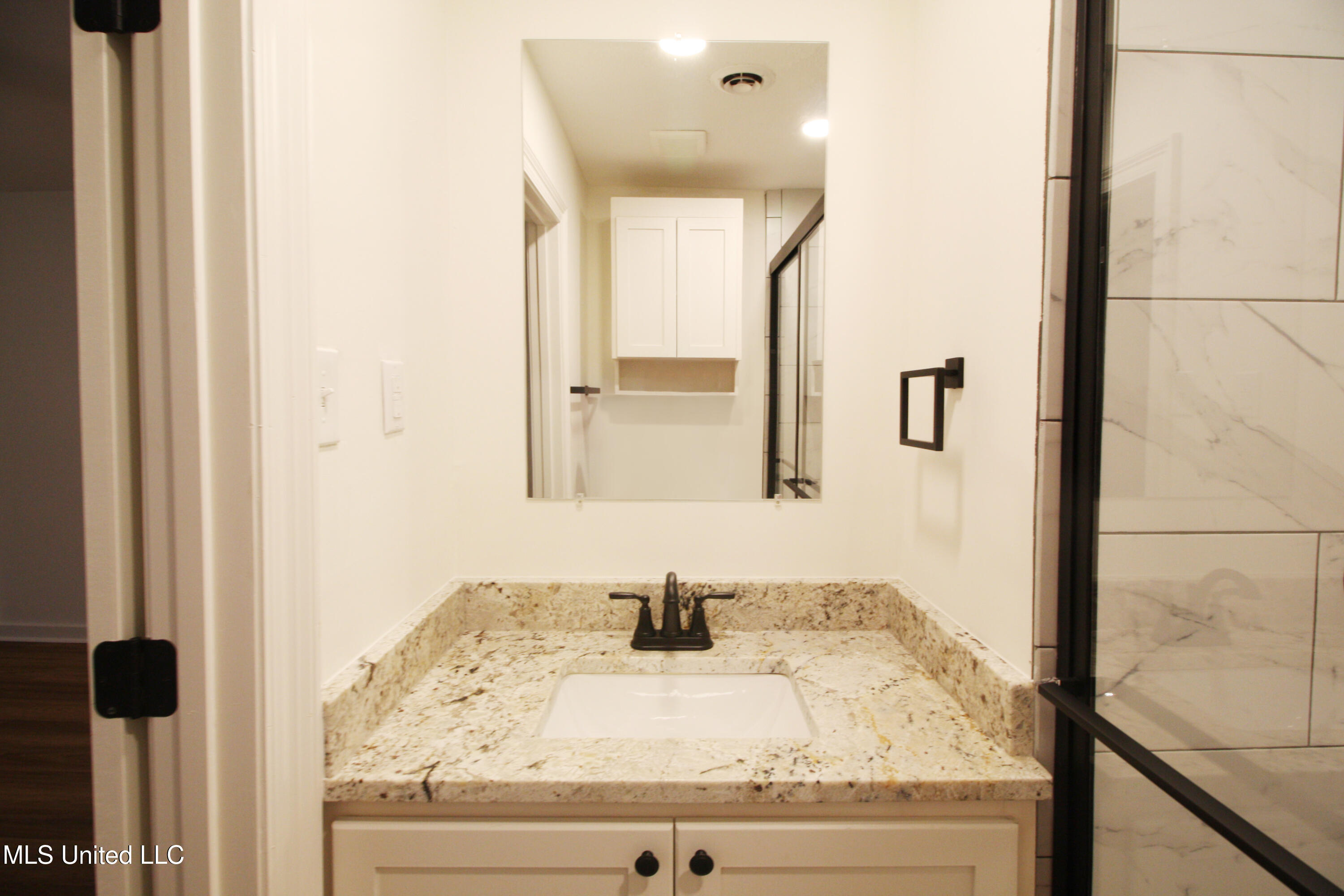 703 Lindale Street Clinton, MS 39056 - Photo 17 of 30 IMG_9208