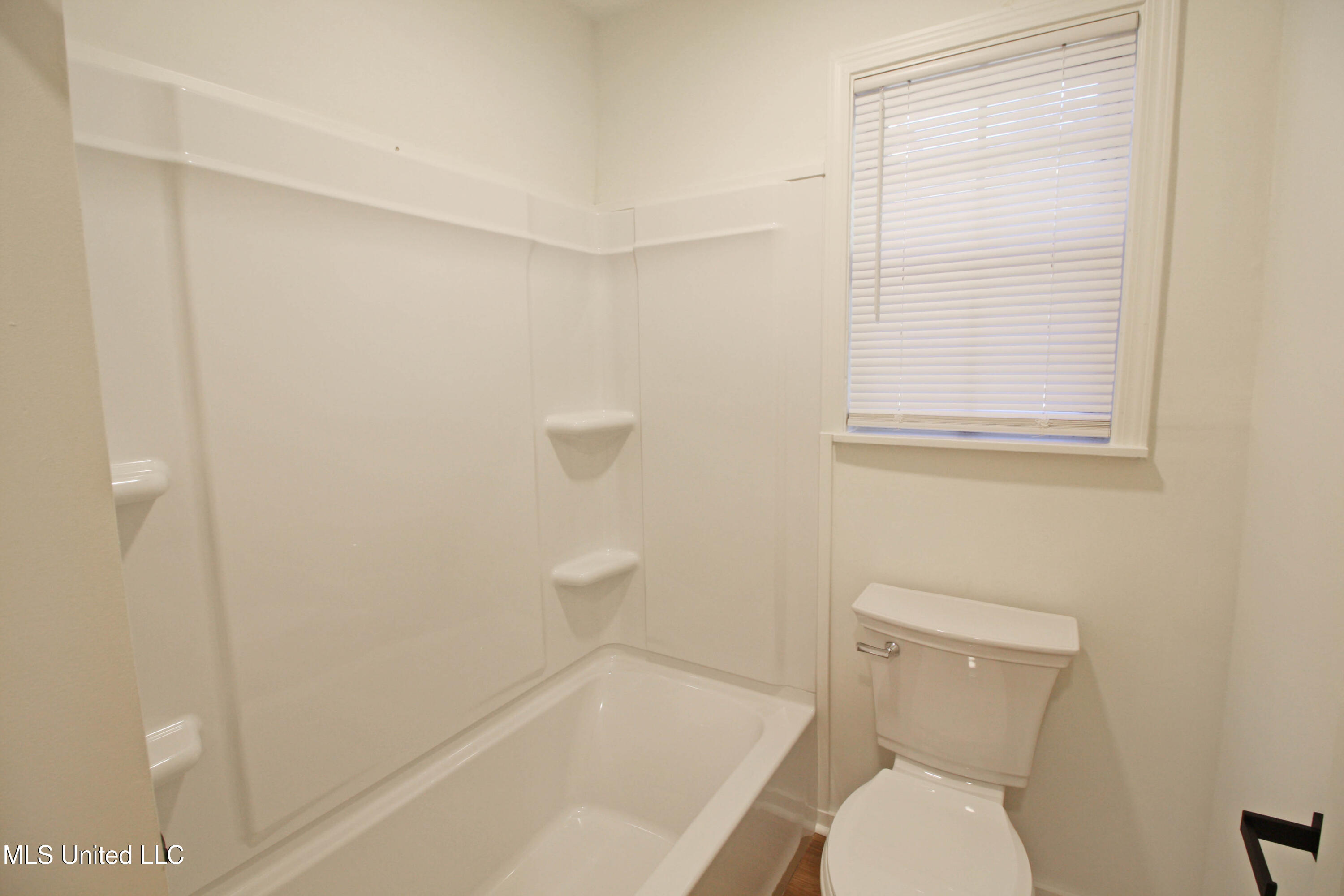 703 Lindale Street Clinton, MS 39056 - Photo 23 of 30 IMG_9180