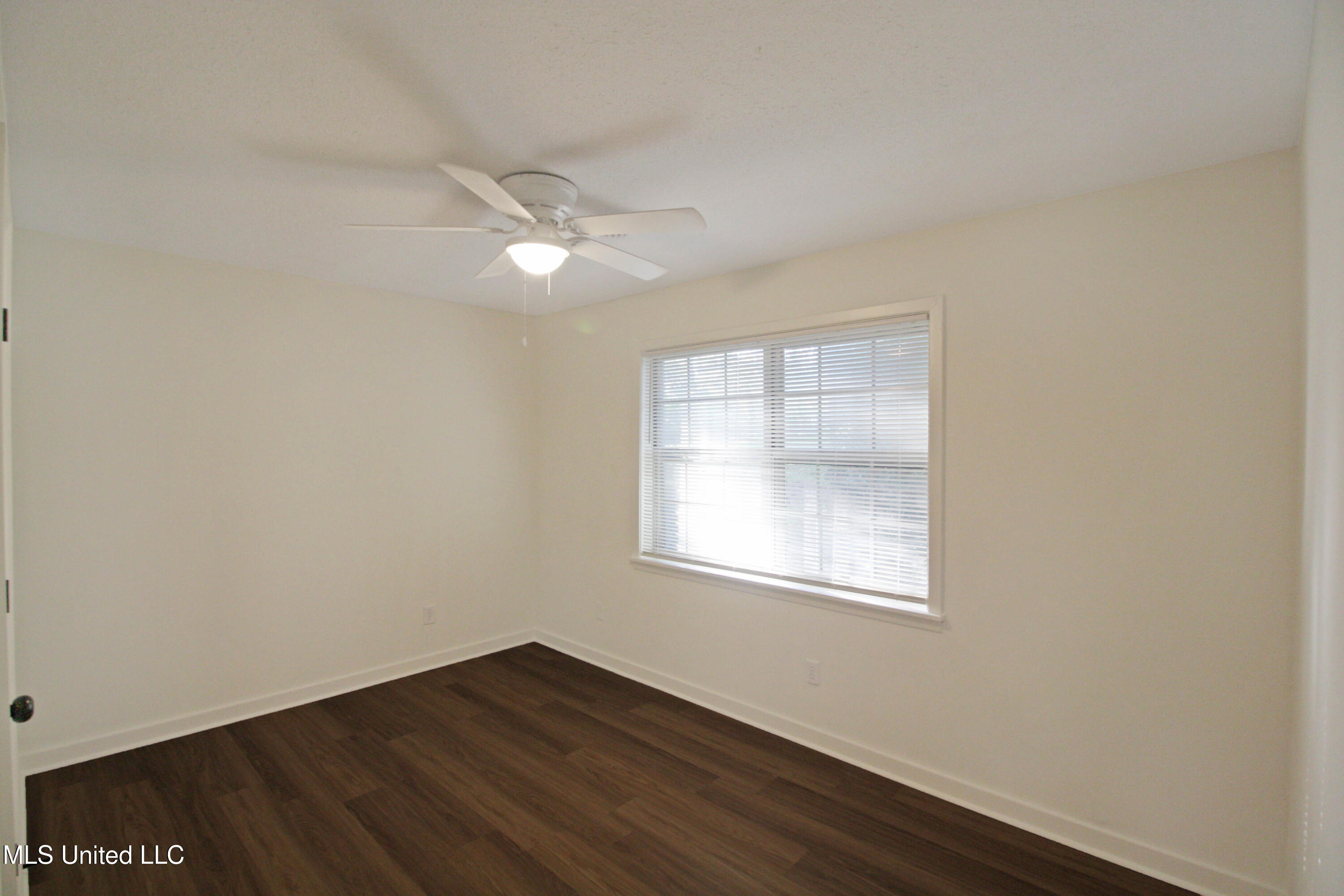 703 Lindale Street Clinton, MS 39056 - Photo 24 of 30 IMG_9183