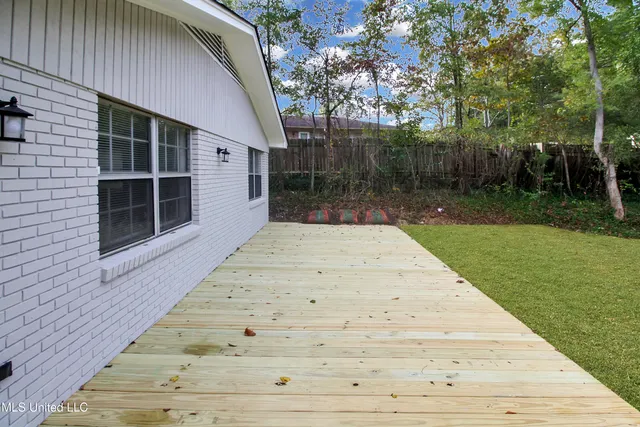 $199,900 | 703 Lindale Street, Clinton, MS 39056