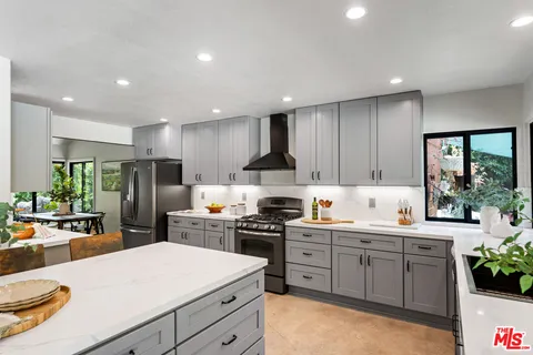 $1,399,999 | 2231 Willowpark Court, Thousand Oaks, CA 91362