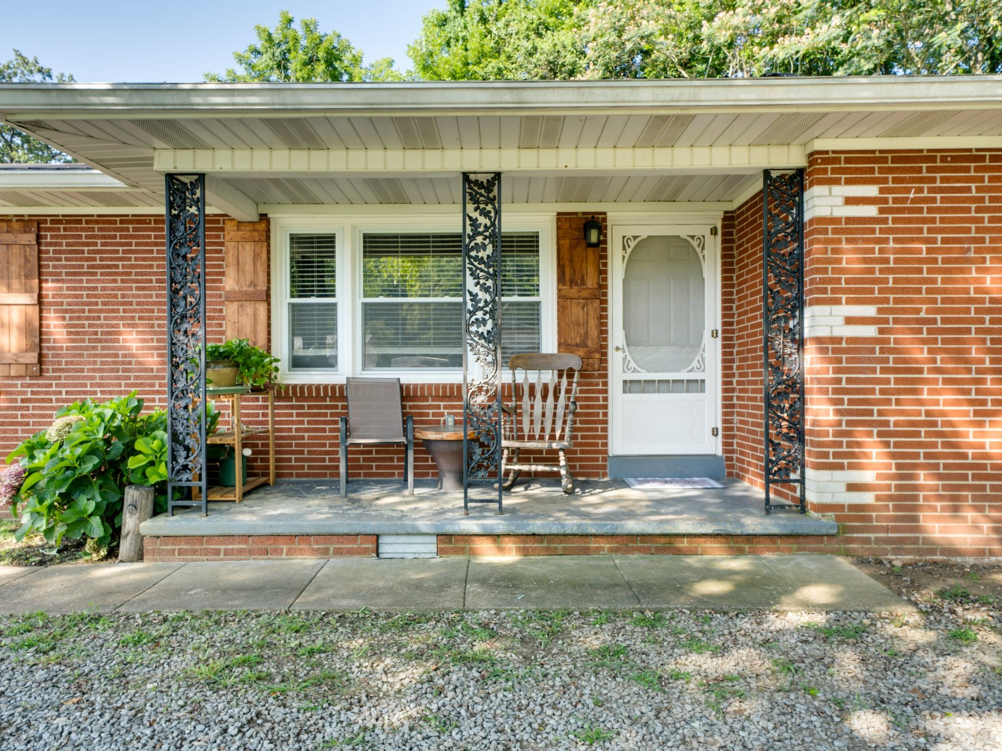 125 The Trace Dover, TN 37058 - Photo 4 of 29 a backyard of a house with seating space