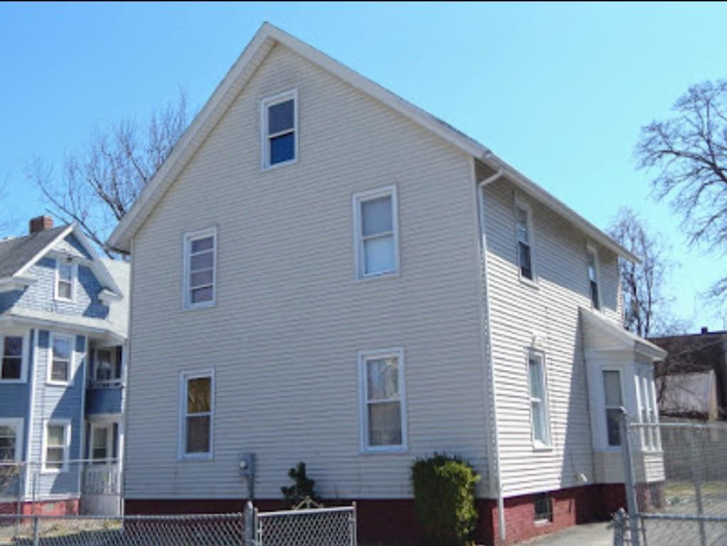 21 Burr Street Springfield, MA 01109 - Photo 1 of 21 Gallery Image 1