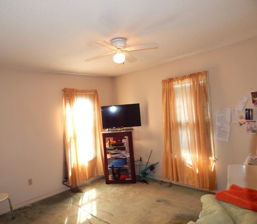 21 Burr Street Springfield, MA 01109 - Photo 13 of 21 Gallery Image 13