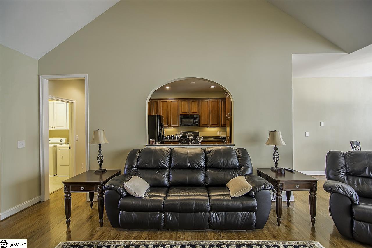 205 Aldgate Way Greer, SC 29650 - Photo 13 of 34 Gallery Image 13