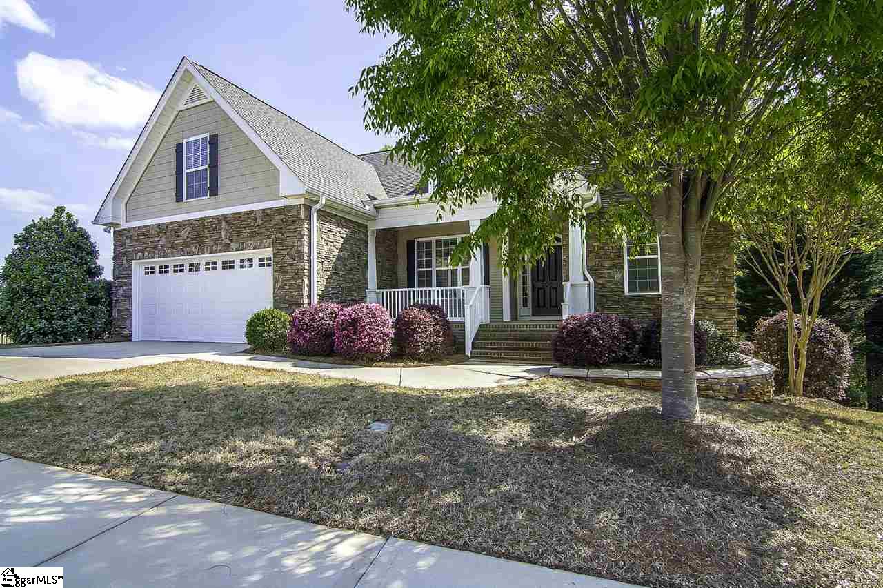 205 Aldgate Way Greer, SC 29650 - Photo 3 of 34 Gallery Image 3
