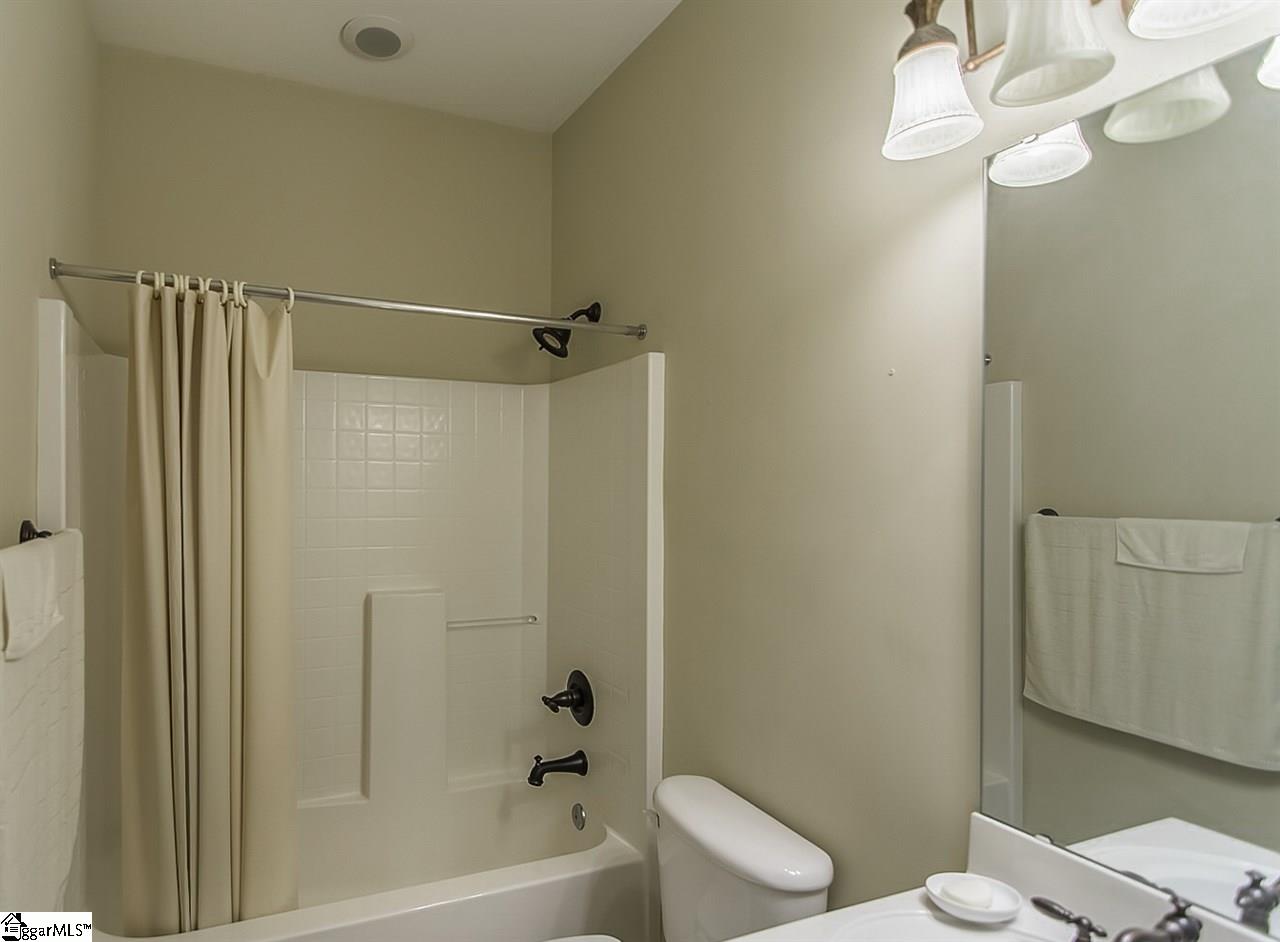 205 Aldgate Way Greer, SC 29650 - Photo 27 of 34 Gallery Image 27