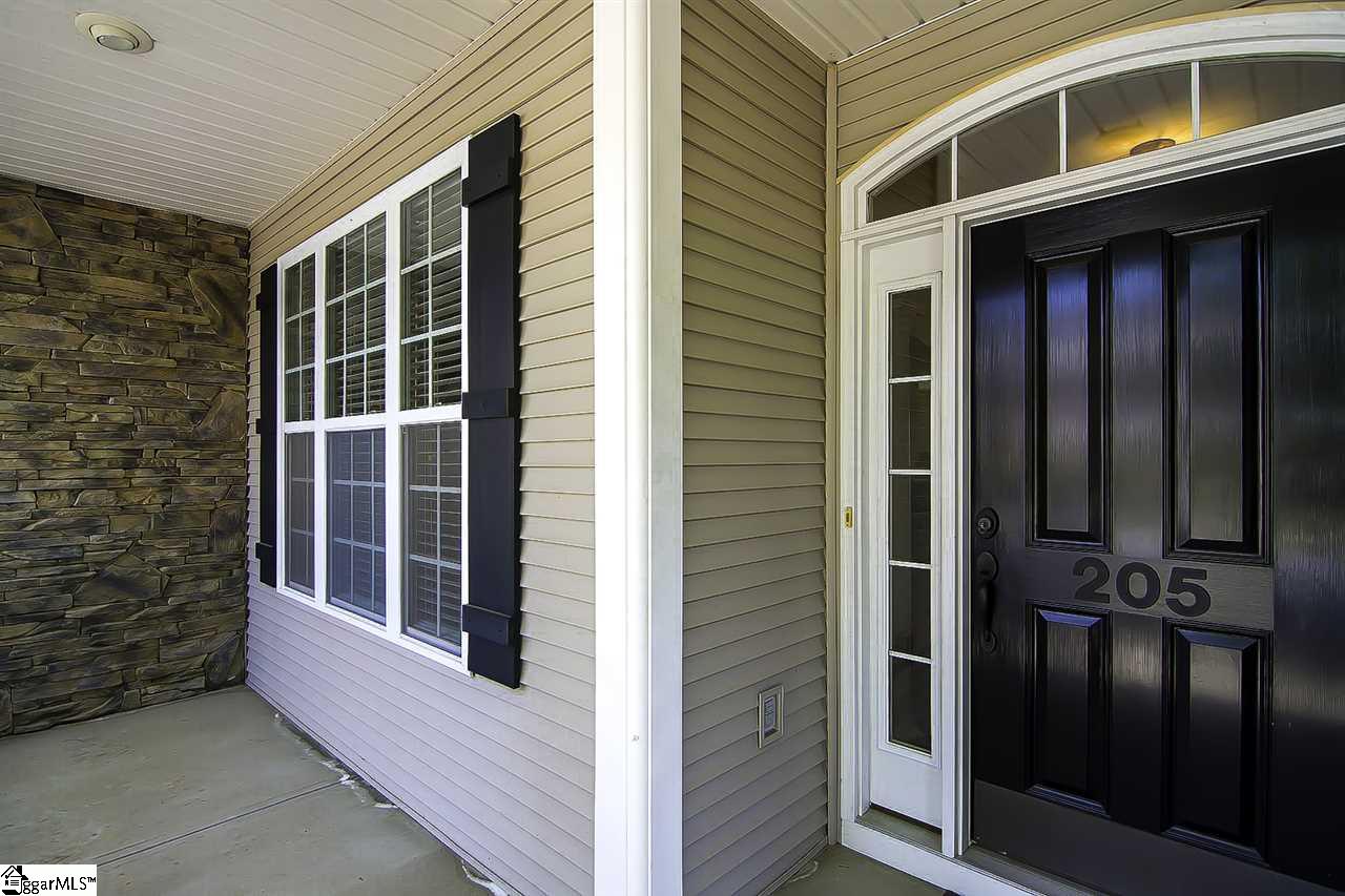 205 Aldgate Way Greer, SC 29650 - Photo 6 of 34 Gallery Image 6