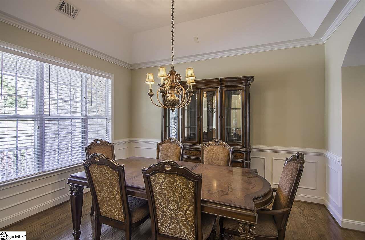 205 Aldgate Way Greer, SC 29650 - Photo 9 of 34 Gallery Image 9