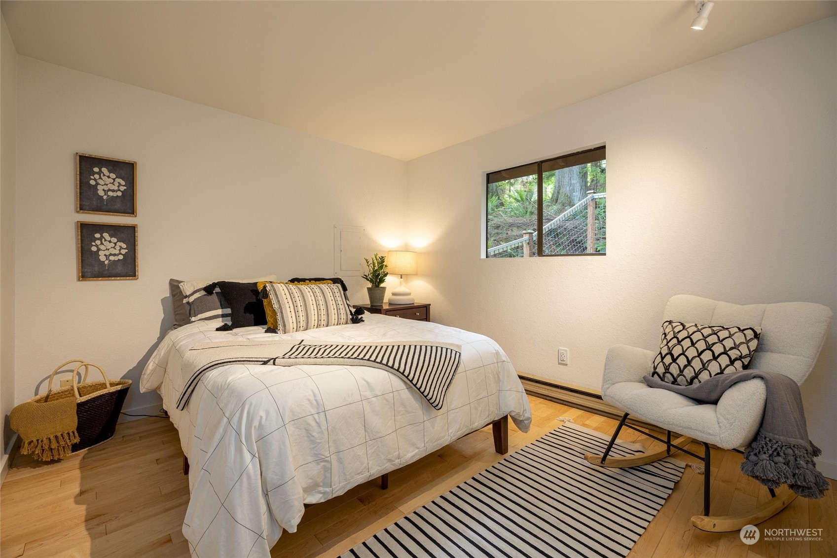 32-34 Maple Court Bellingham, WA 98229 - Photo 23 of 31 a bedroom with bed and a window
