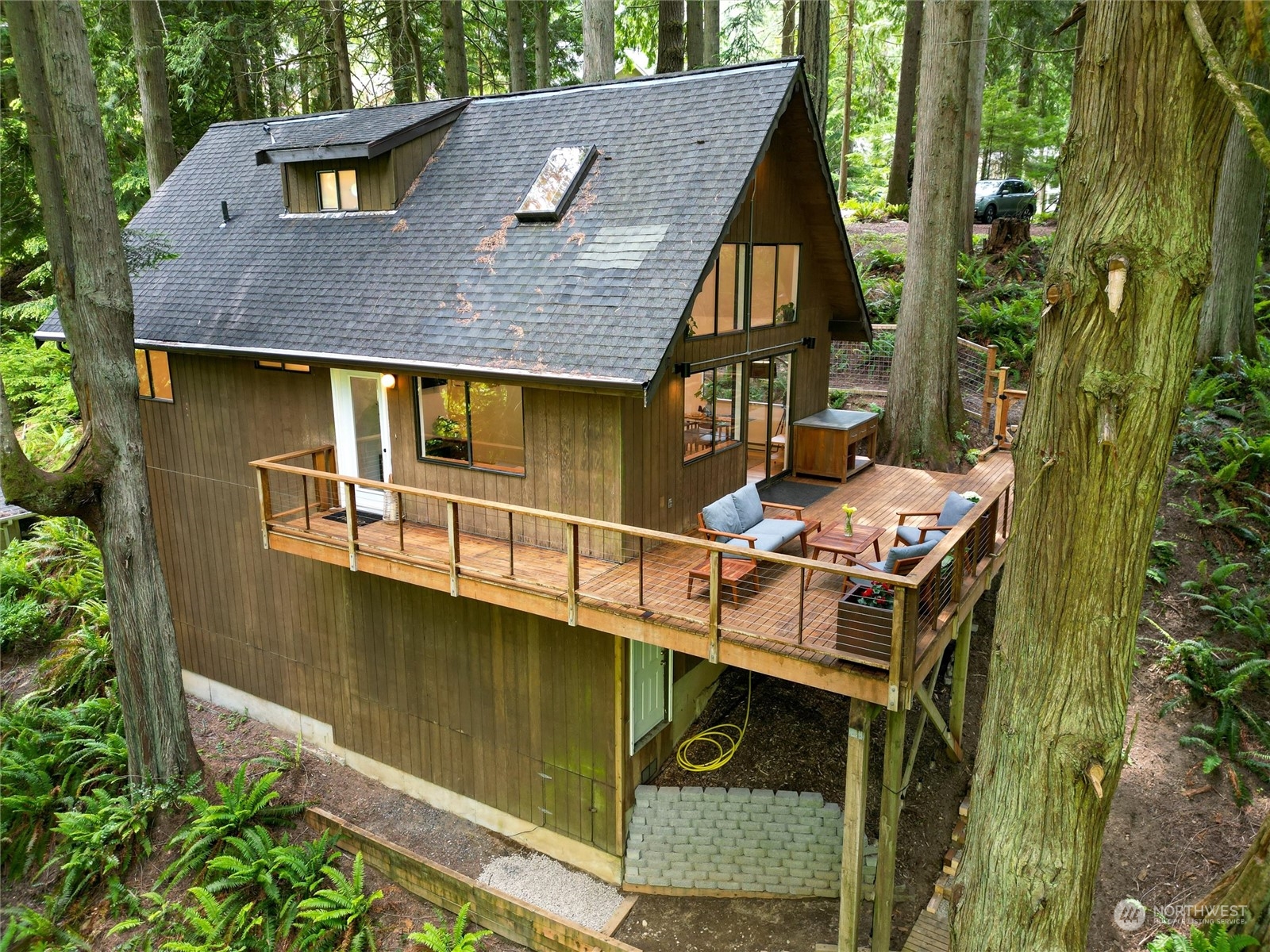 32-34 Maple Court Bellingham, WA 98229 - Photo 29 of 31 an aerial view of a house with swimming pool and outdoor seating