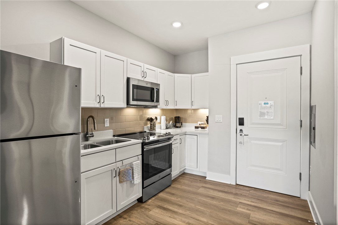 13500 Clemson Boulevard, Unit 2425 Seneca, SC 29678 - Photo 2 of 32