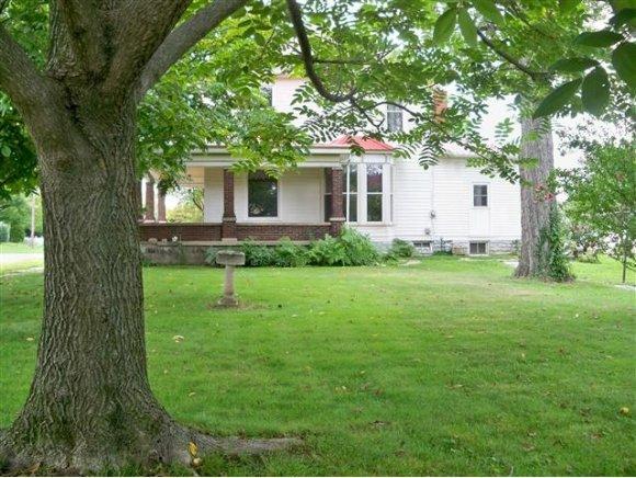 139 West Ripley Street Osgood, IN 47037 - Photo 3 of 24 Gallery Image 3