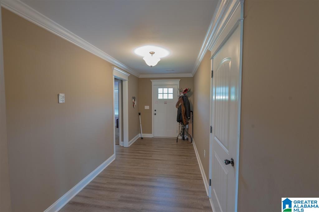 1005 Spg Vw Lane Clanton, AL 35045 - Photo 3 of 23