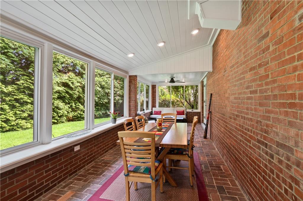 427 Coventry Road Pittsburgh, PA 15213 - Photo 23 of 36